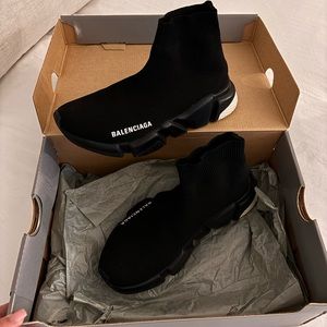 SOLD elsewhere: Balenciaga Sneaker